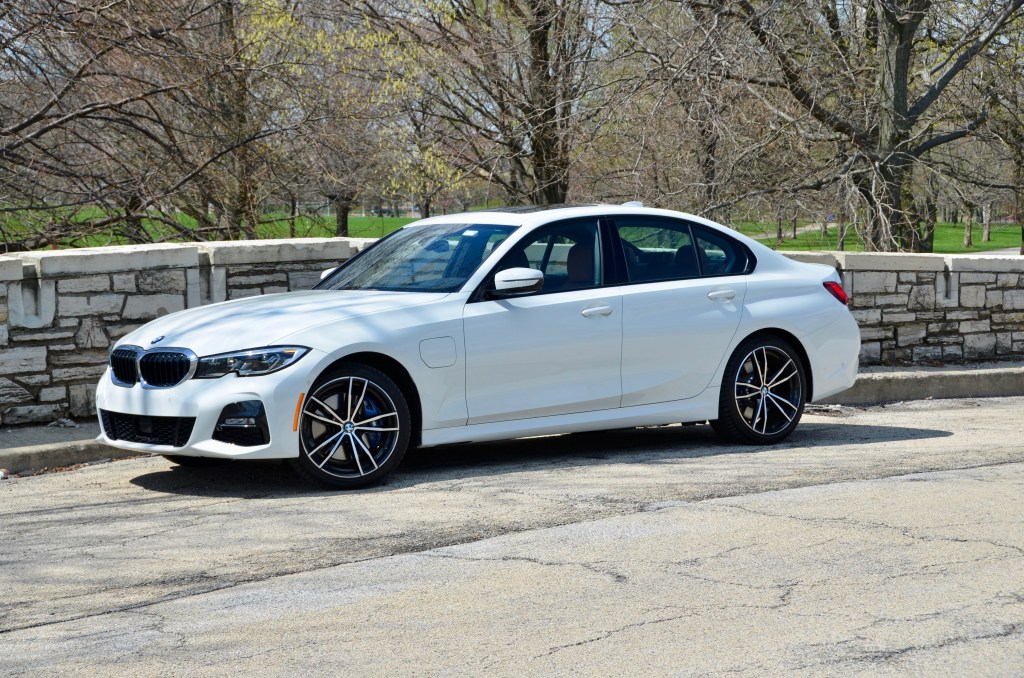2021 BMW 330e Sedan – Drive&nbsp;Review